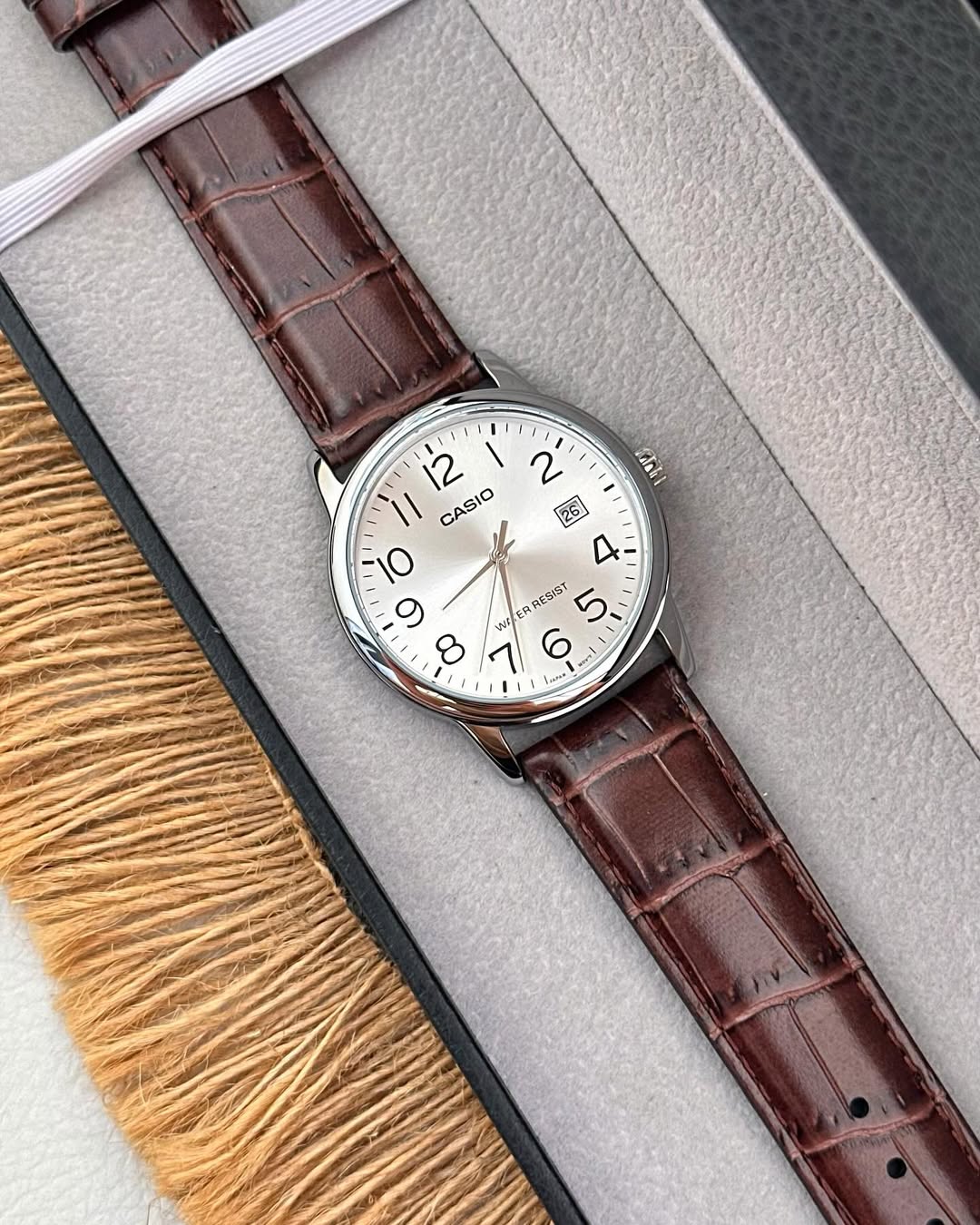 Reloj Casio MTP-V002L-7B2 – Clásico y Sofisticado con Correa de Cuero