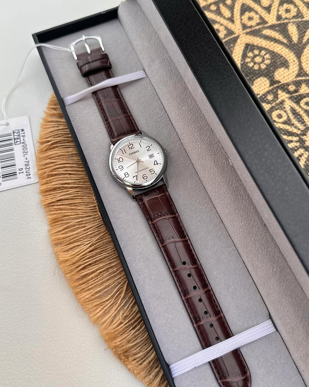 Reloj Casio MTP-V002L-7B2 – Clásico y Sofisticado con Correa de Cuero