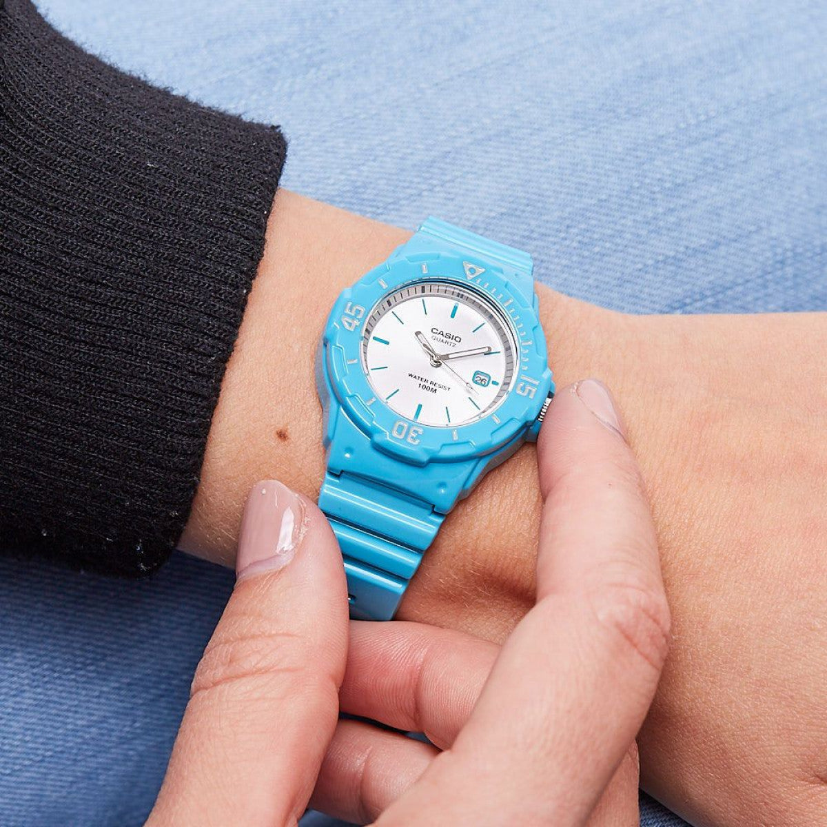 Reloj Casio Para Mujer Lrw-200H-2E3V
