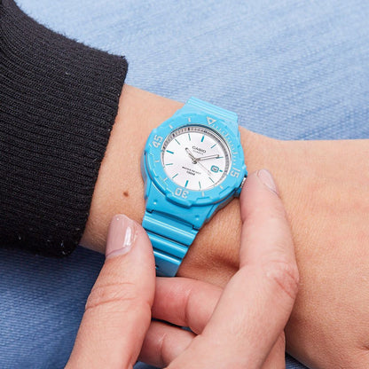 Reloj Casio Para Mujer Lrw-200H-2E3V