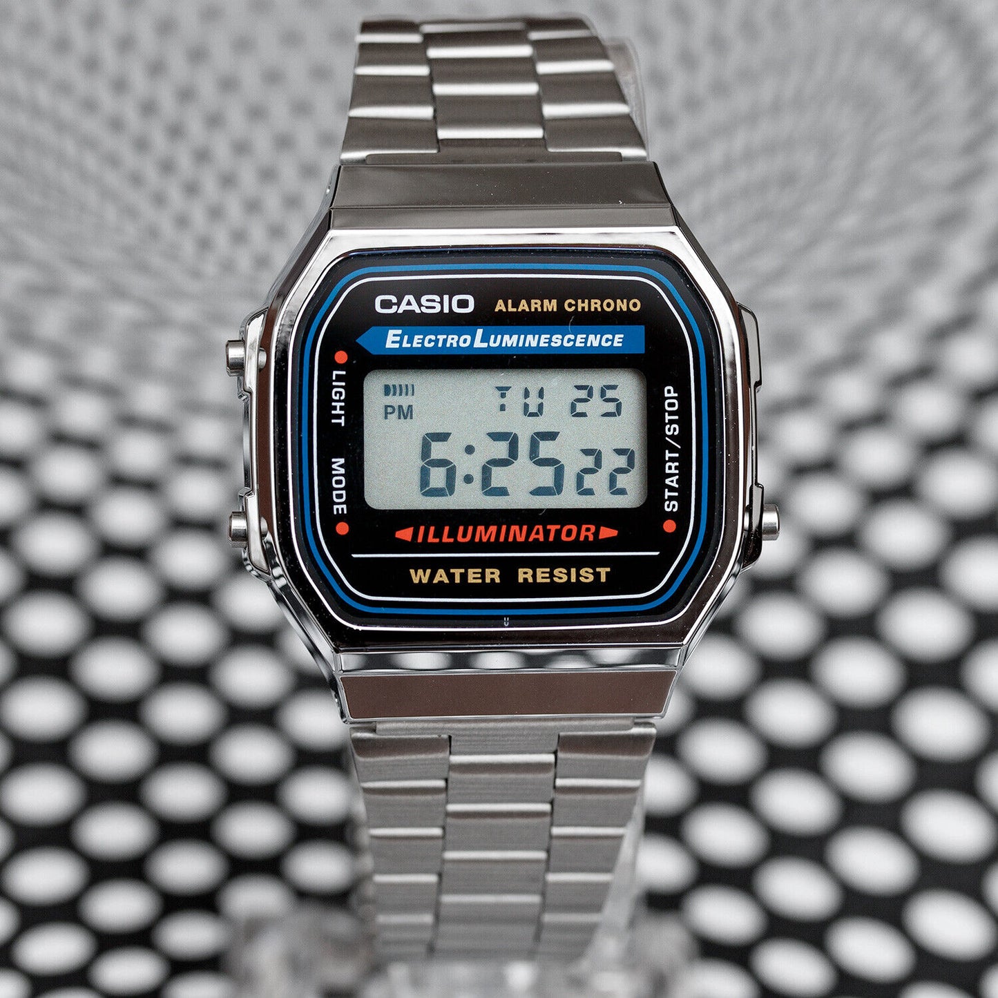 Reloj Casio A168WA-1W – Clásico Digital Plateado con Estilo Retro