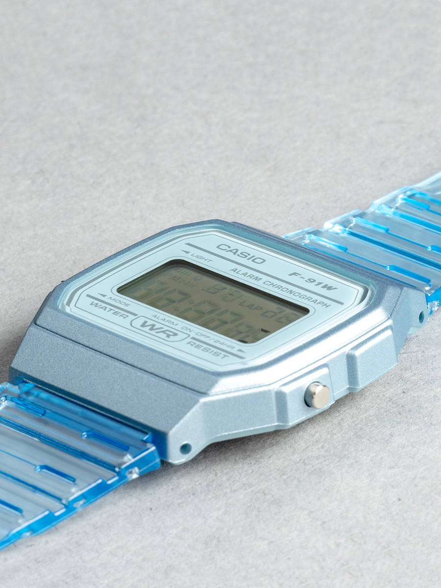 Reloj Casio F-91WS-2 Unisex Transparente Azul — Digital Retro Resistente al Agua – Casio Perú Reloj Casio F-91WS-2 Unisex Transparente Azul — Digital Retro Resistente al Agua - Imagen 4