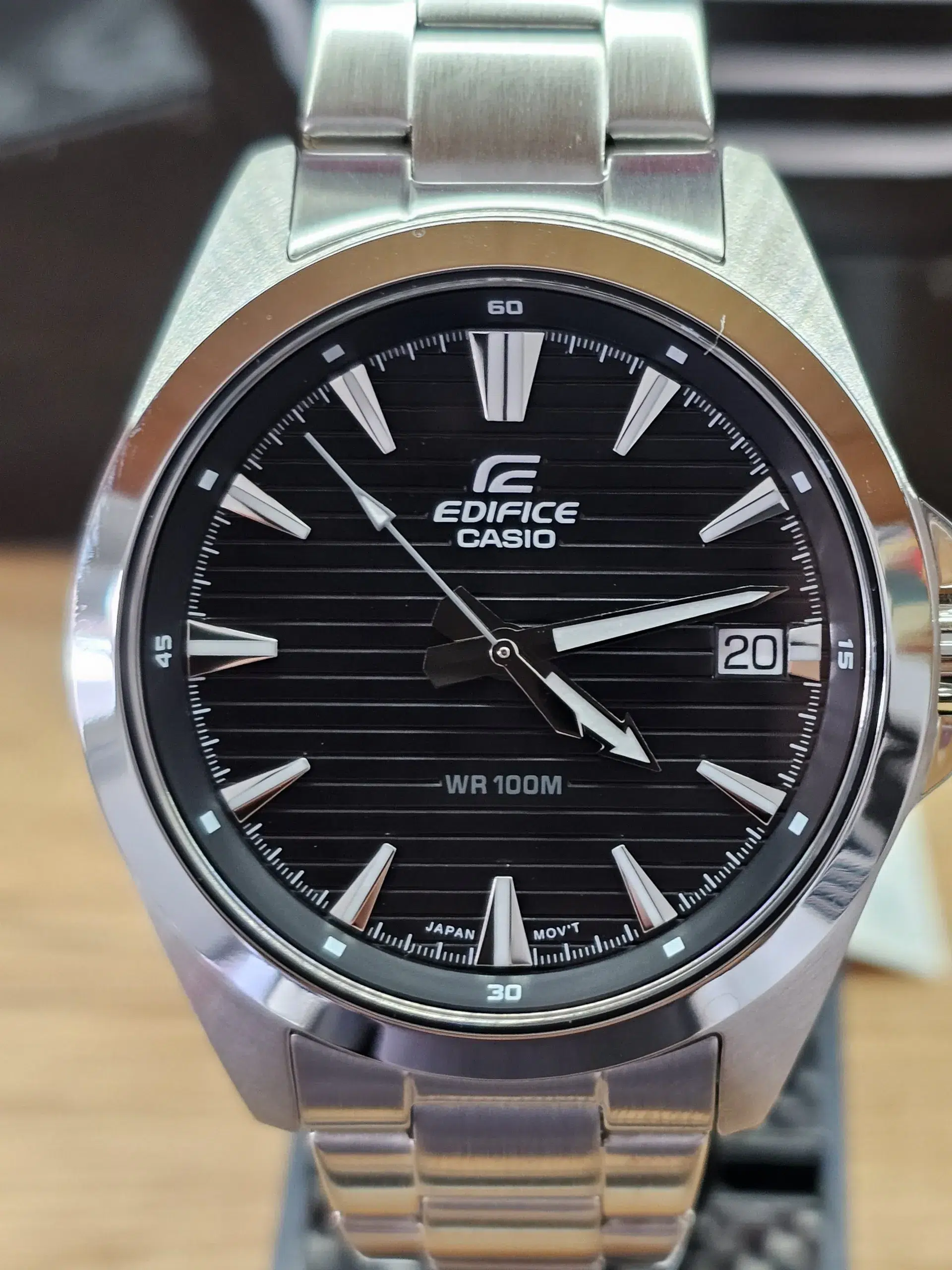Reloj Casio Edifice EFV-140D-1AVUDF Hombre – Acero Esfera Negra 100M – Casio Perú Reloj Casio Edifice EFV-140D-1AVUDF Hombre – Acero Esfera Negra 100M - Imagen 3