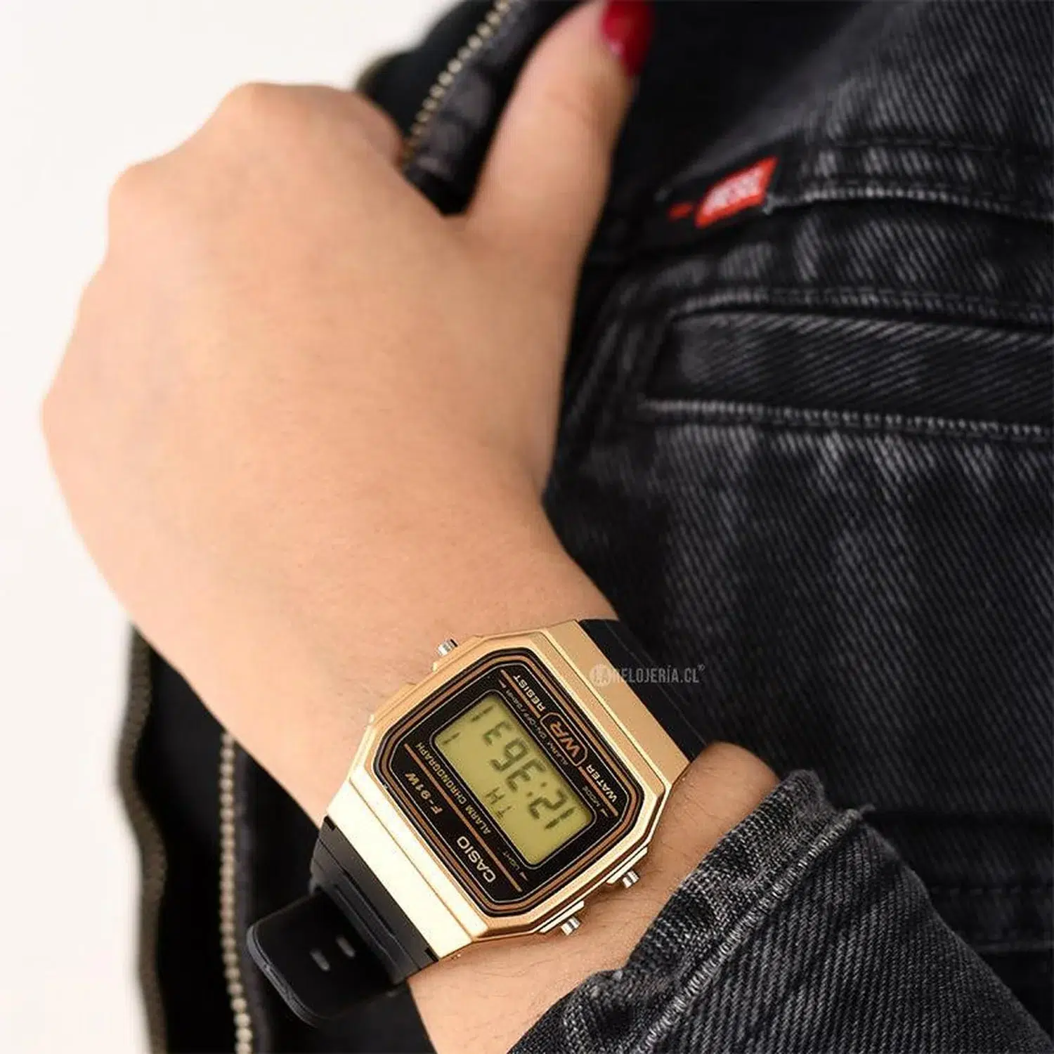 Reloj Casio F-91WM-9ADF Unisex – Digital Negro Dorado Clásico – Casio Perú Reloj Casio F-91WM-9ADF Unisex – Digital Negro Dorado Clásico - Imagen 3