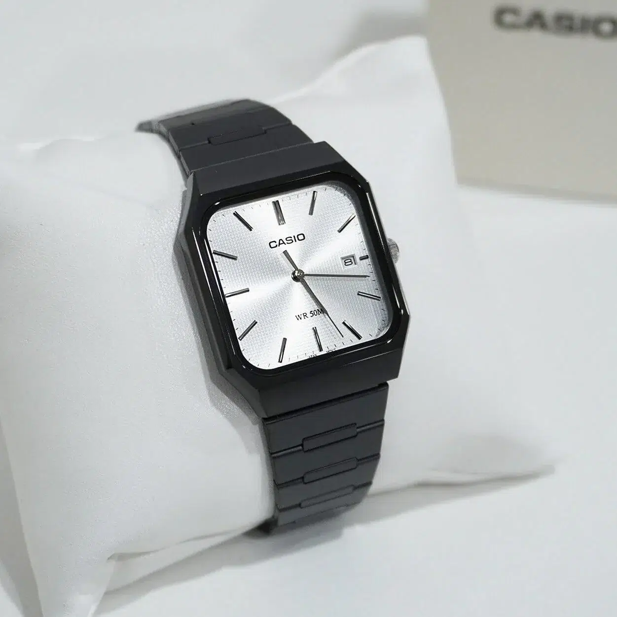 Reloj Casio MTP-B185B-7AVDF Hombre – Negro Esfera Plateada Acero 50M – Casio Perú Reloj Casio MTP-B185B-7AVDF Hombre – Negro Esfera Plateada Acero 50M - Imagen 3