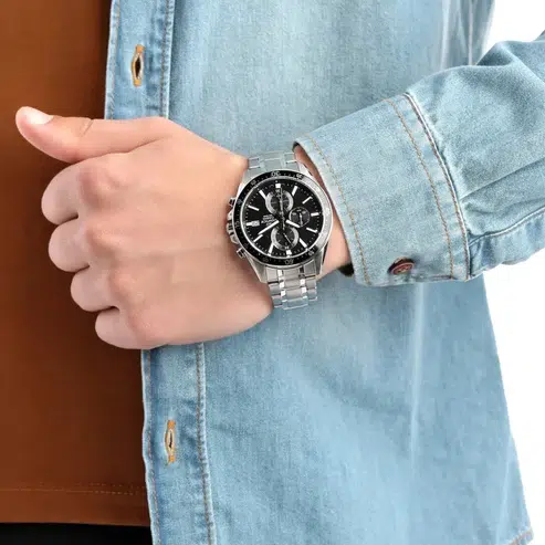 Reloj Casio Edifice EFR-526D-1AVUDF Hombre – Cronógrafo Negro Acero 100M – Casio Perú Reloj Casio Edifice EFR-526D-1AVUDF Hombre – Cronógrafo Negro Acero 100M - Imagen 4
