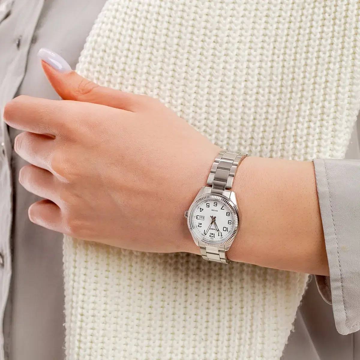 Reloj Casio LTP-1302D-7BVDF Mujer – Acero Esfera Blanca 50M – Casio Perú Reloj Casio LTP-1302D-7BVDF Mujer – Acero Esfera Blanca 50M - Imagen 4