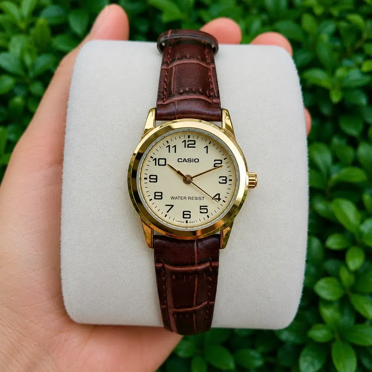 Reloj Casio LTP-V001GL-9BUDF Mujer – Dorado Correa de Cuero Clásico – Casio Perú Reloj Casio LTP-V001GL-9BUDF Mujer – Dorado Correa de Cuero Clásico - Imagen 3
