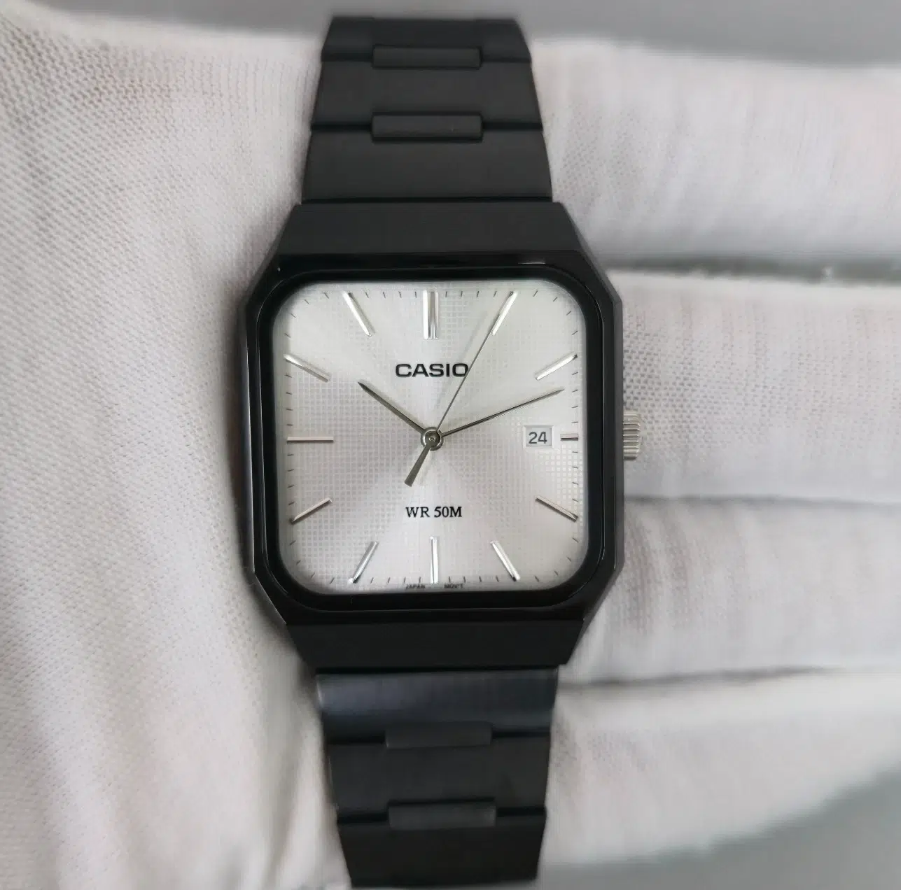 Reloj Casio MTP-B185B-7AVDF Hombre – Negro Esfera Plateada Acero 50M – Casio Perú Reloj Casio MTP-B185B-7AVDF Hombre – Negro Esfera Plateada Acero 50M - Imagen 2